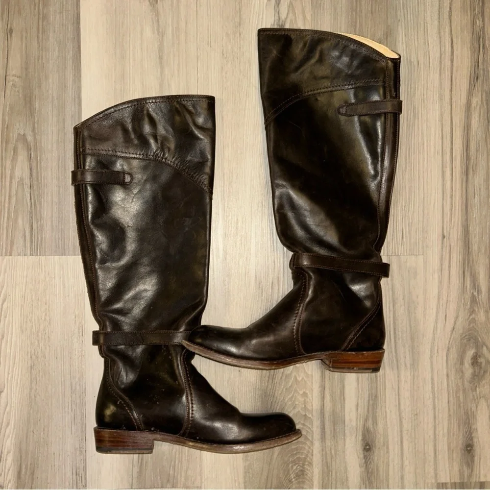 Frye VTG chocolate Brown Leather riding Boots with buckles